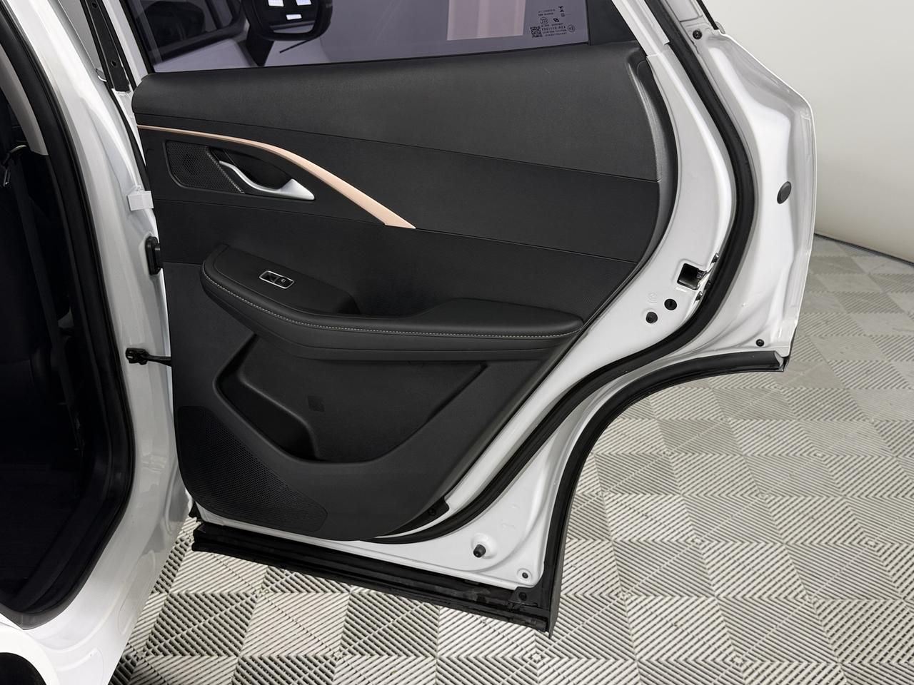 OMODA C5  Комфорт / Comfort