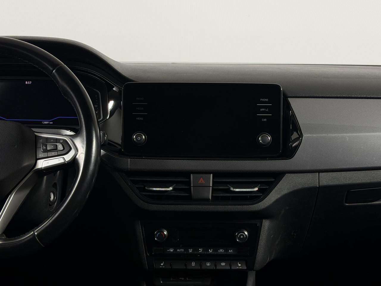 Volkswagen Polo  Status