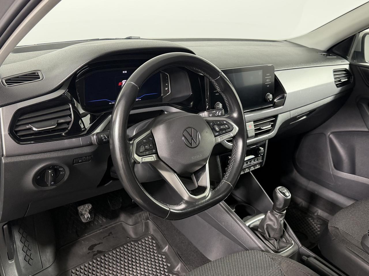 Volkswagen Polo  Status