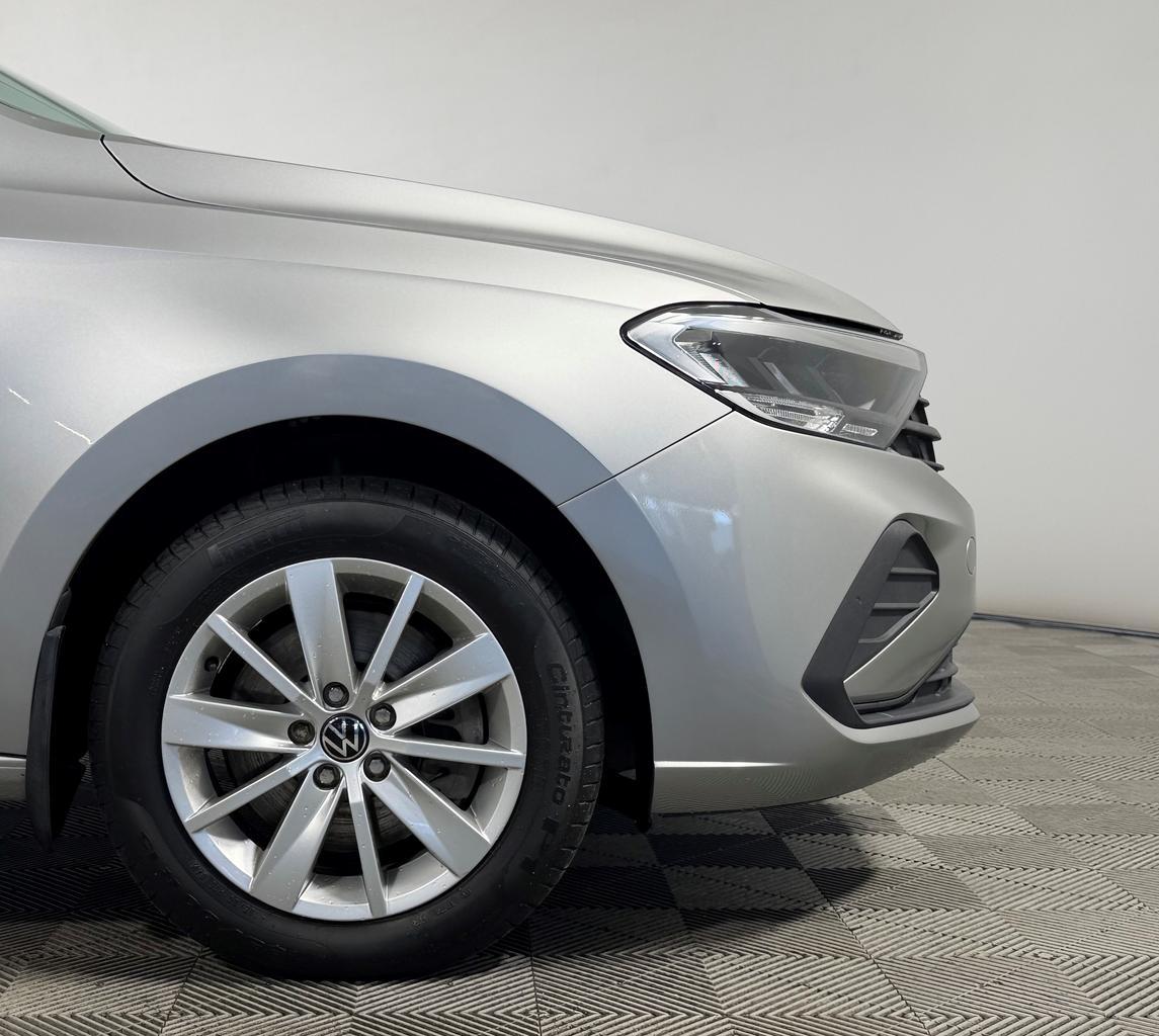 Volkswagen Polo  Status