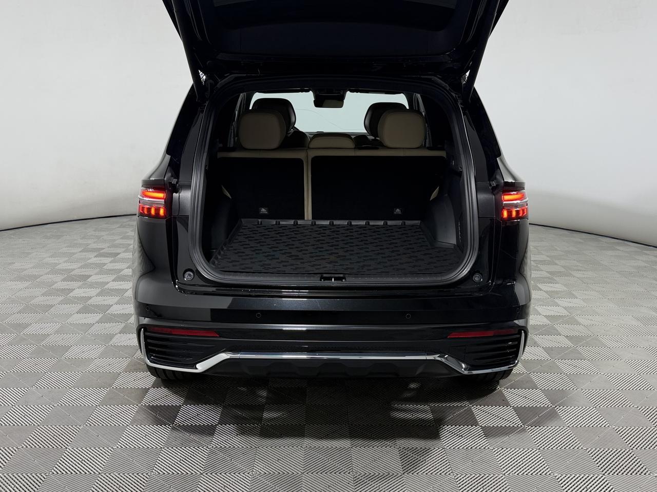 Geely Monjaro  