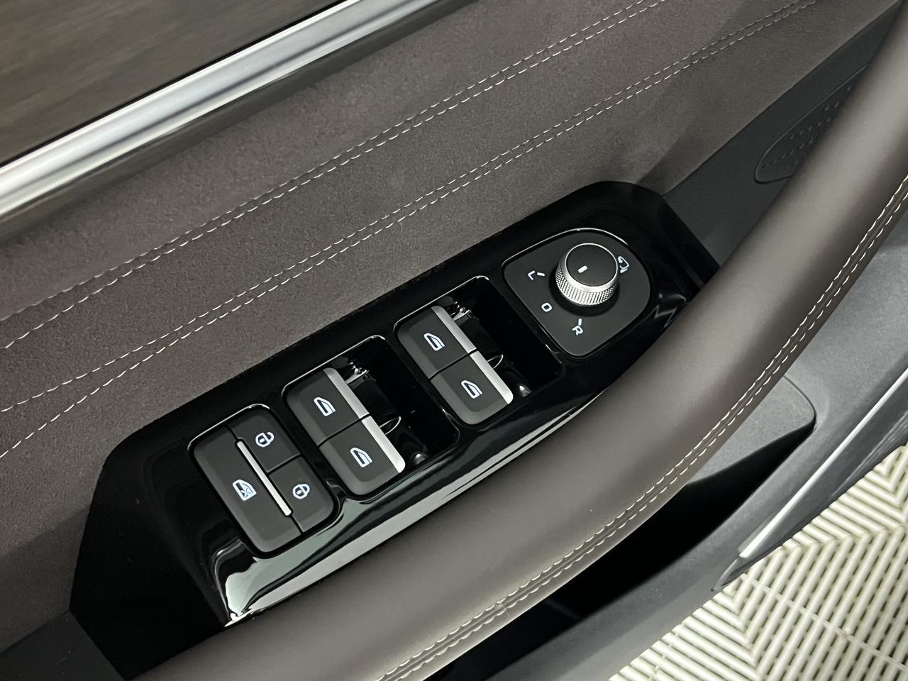 Geely Xingyue L  