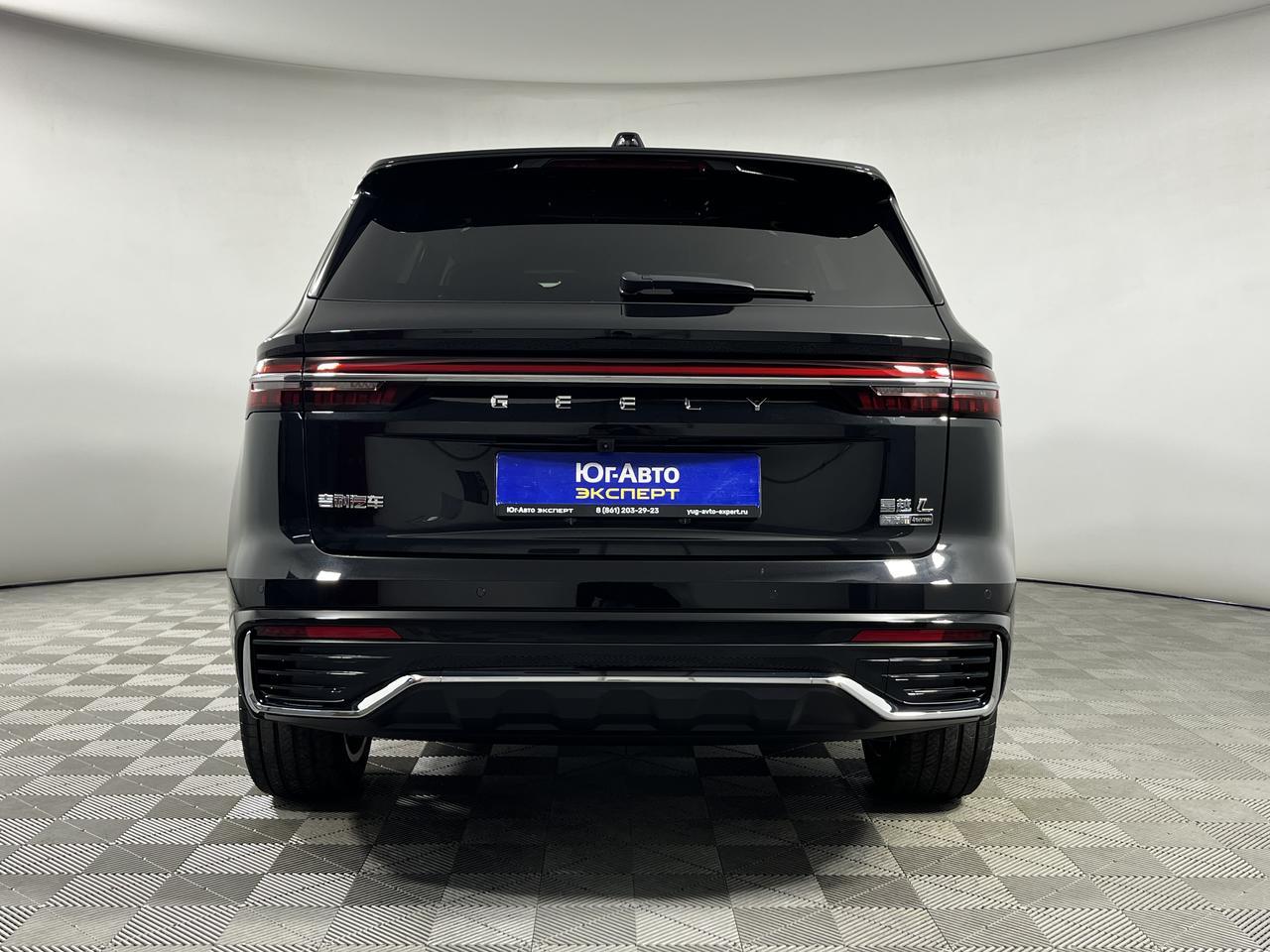 Geely Xingyue L  