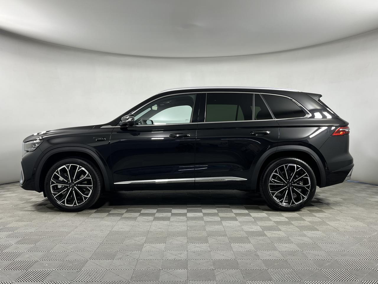 Geely Xingyue L  