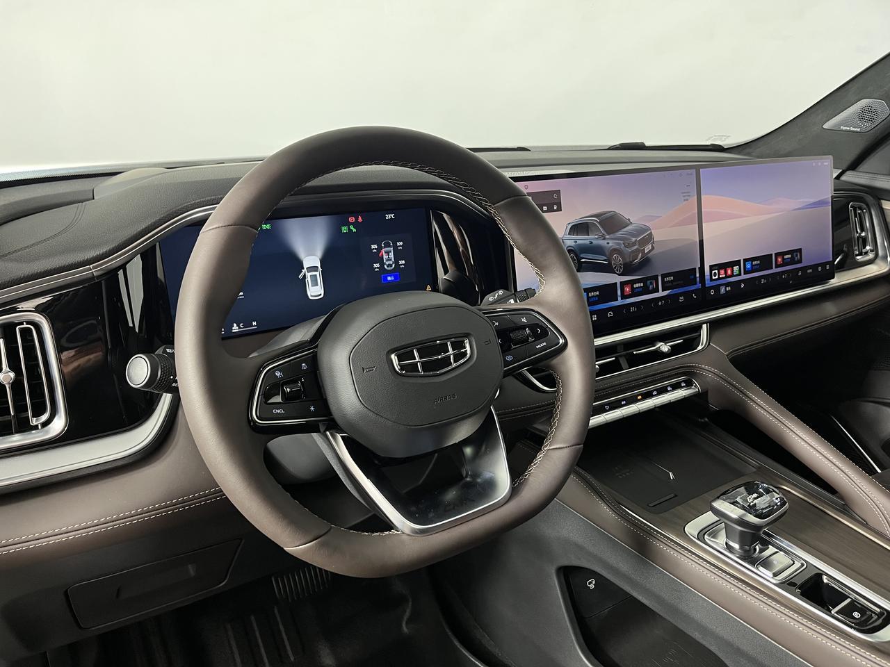 Geely Xingyue L  