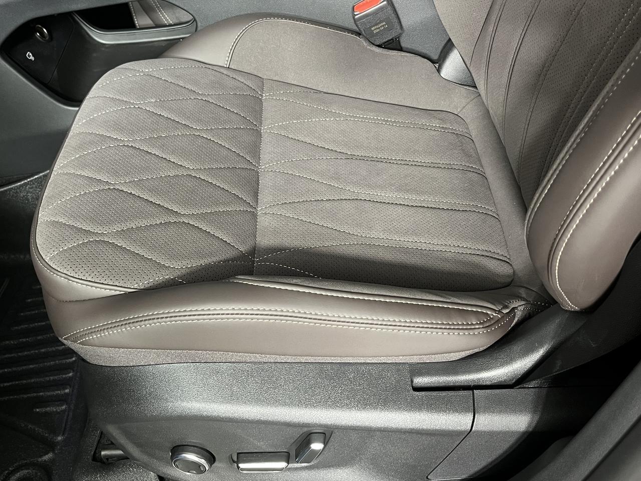 Geely Xingyue L  