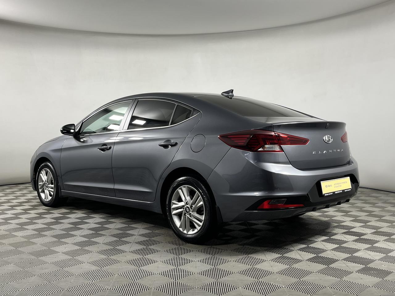 Hyundai Elantra  