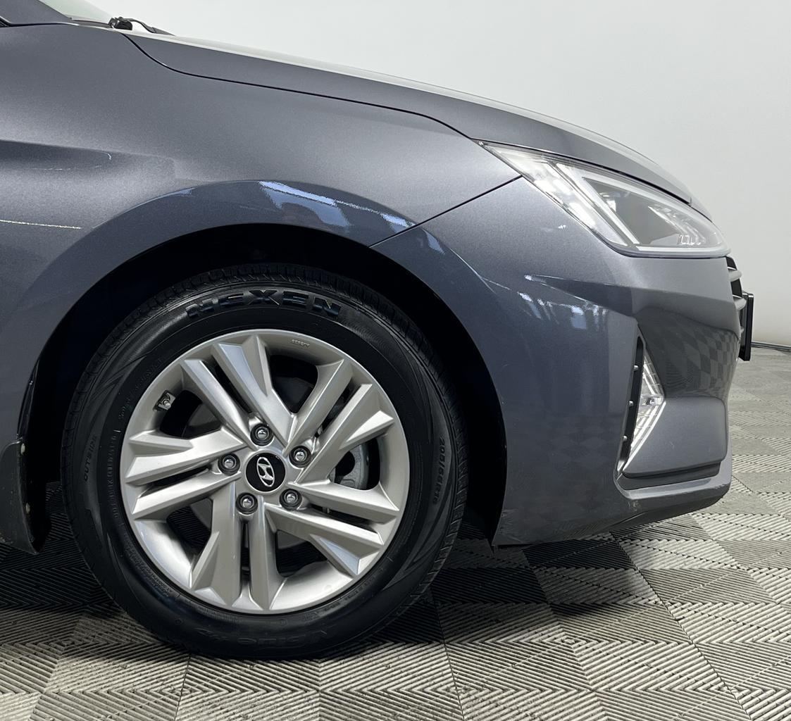 Hyundai Elantra  