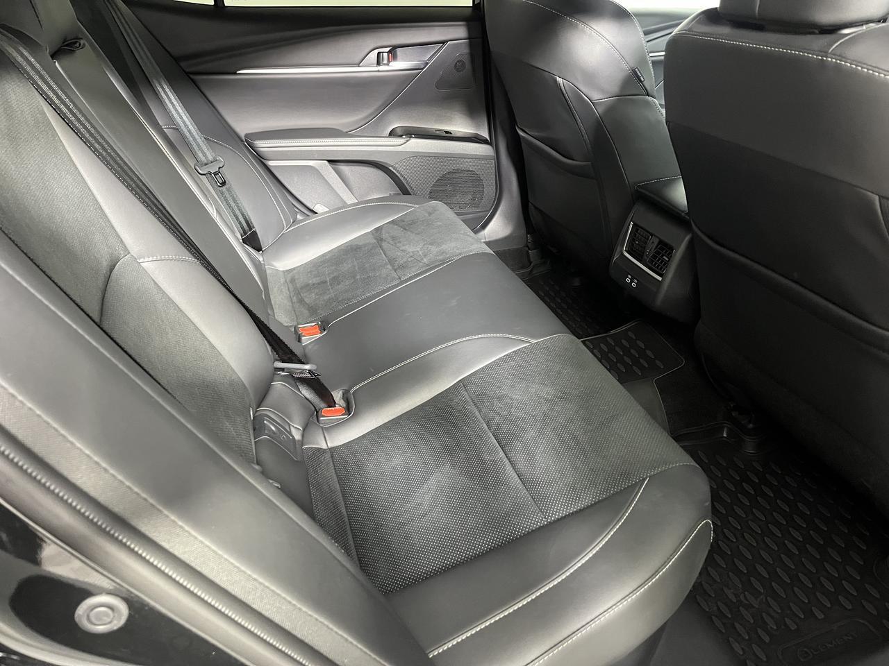 Toyota Camry  Престиж