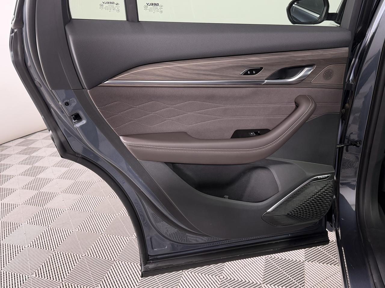 Geely Monjaro  