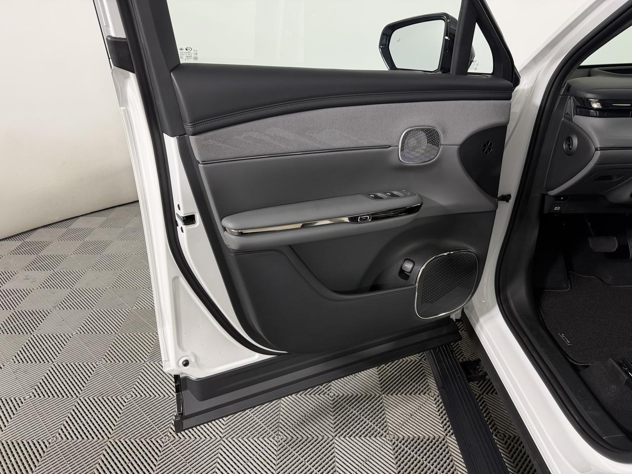 GAC GS8  
