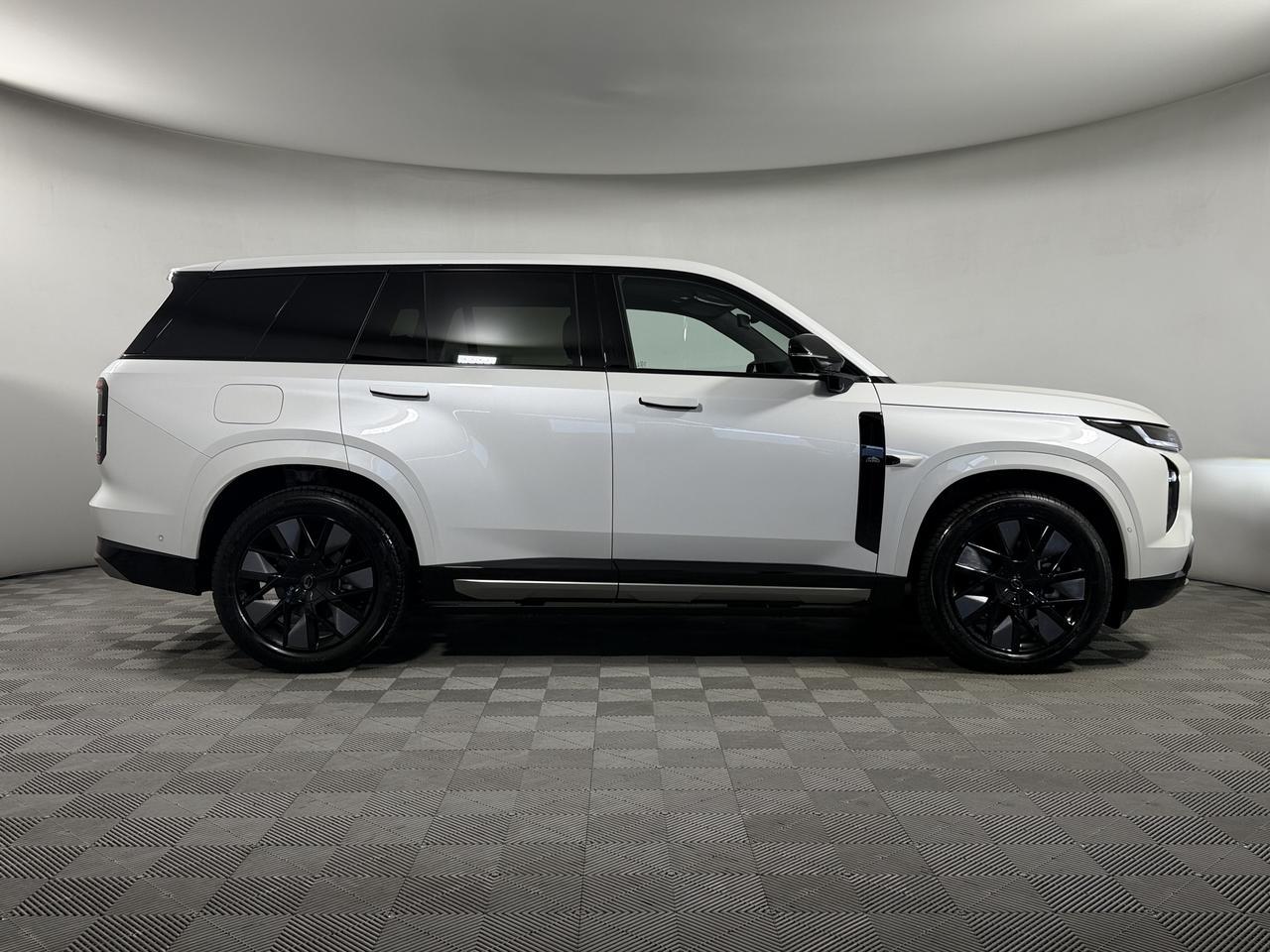 GAC GS8  