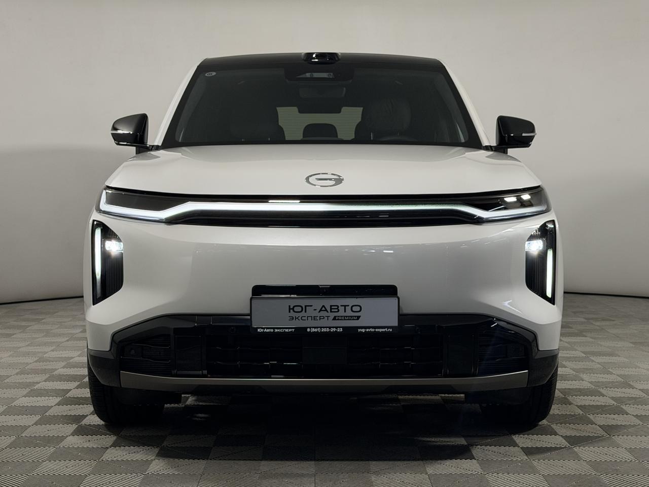 GAC GS8  