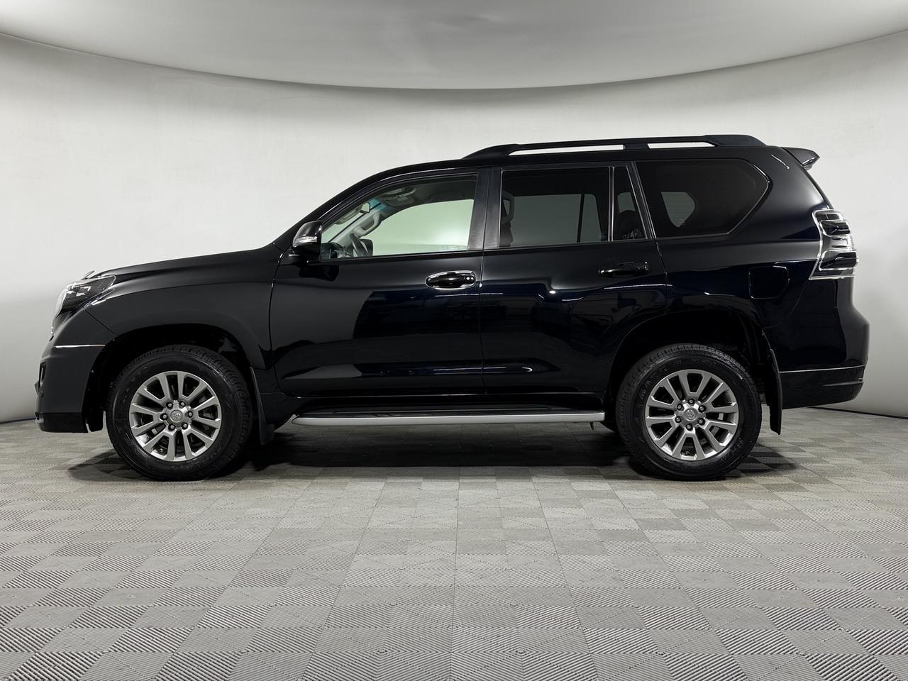 Toyota Land Cruiser Prado  Style